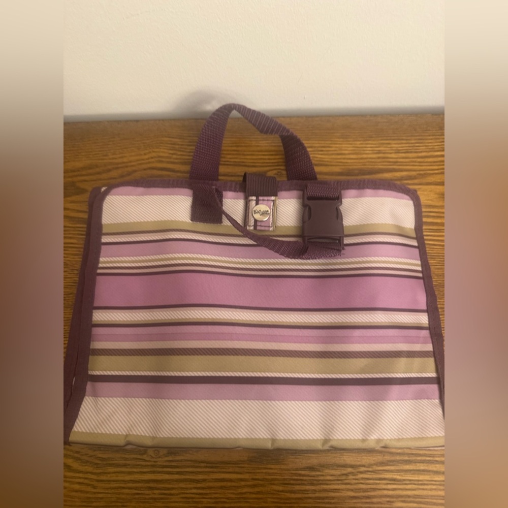 Thirty-One Timeless Beauty Bag in the retired Plum Stripe pattern. NWOT